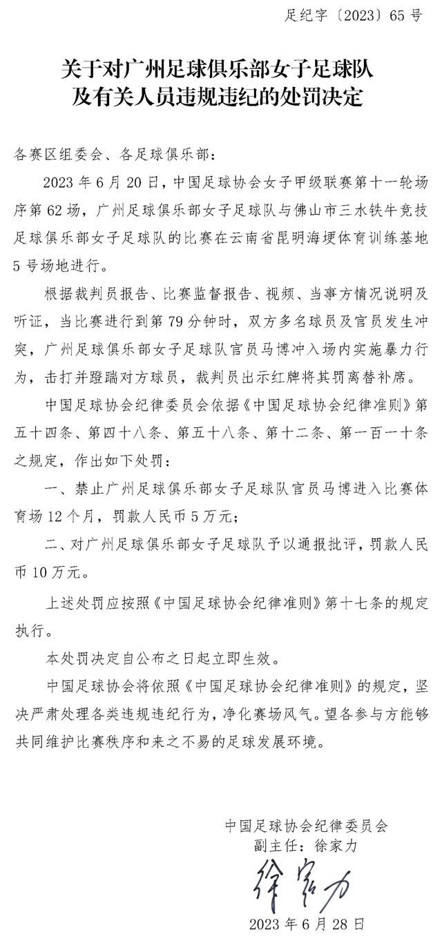 左派老是埋怨人们对苹果公司产物的爱欲袒护了其背后跨国本钱主义的暗中，但乔布斯就是实际版钢铁侠，僭主制其素质再暗中陈旧迂腐，西蒙尼德的方案也老是有用的。